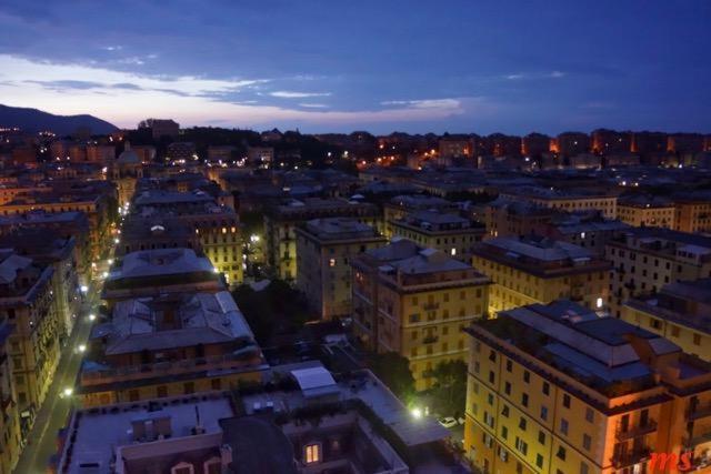 Lambruschini With View - Free Covered Parking Appartamento